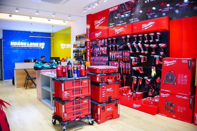 Hình ảnh hoạt động cửa hàng Hoàng Long Vũ